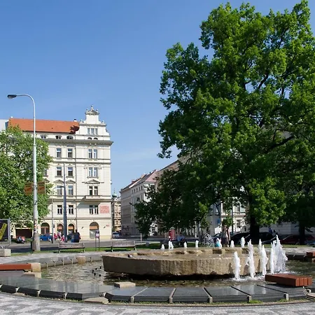 In Mala Strana - 10 Minutes From Charles Bridge *