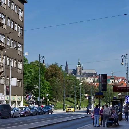 In Mala Strana - 10 Minutes From Charles Bridge