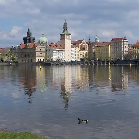 In Mala Strana - 10 Minutes From Charles Bridge *