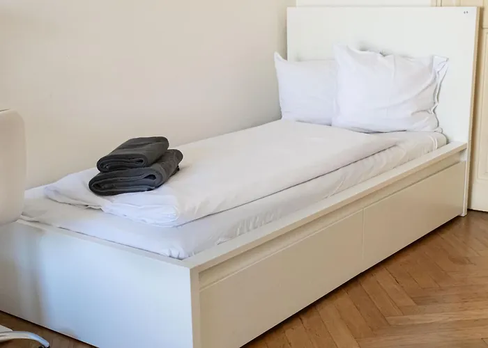 In Mala Strana - 10 Minutes From Charles Bridge * プラハ